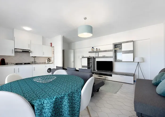 House Paraíso Frente à Apartamento Portimão